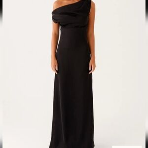 Peppermayo Heart Of Glass Black One-Shoulder Satin Of Shoulder Maxi Dress 16 Nwt